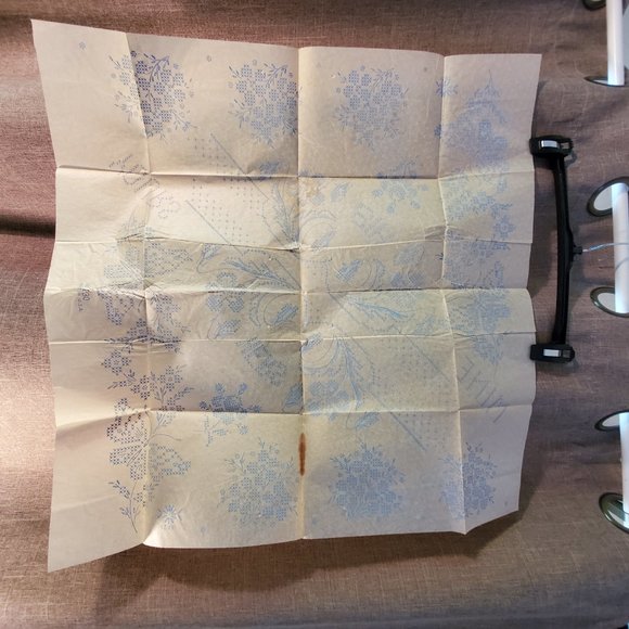 950s Vogart Uncut #230 Vintage Embroidery Motif - Picture 3 of 7